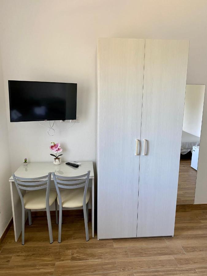 La Conchiglia Bed And Breakfast ซานนิโกลาอาร์เชลลา ภายนอก รูปภาพ
