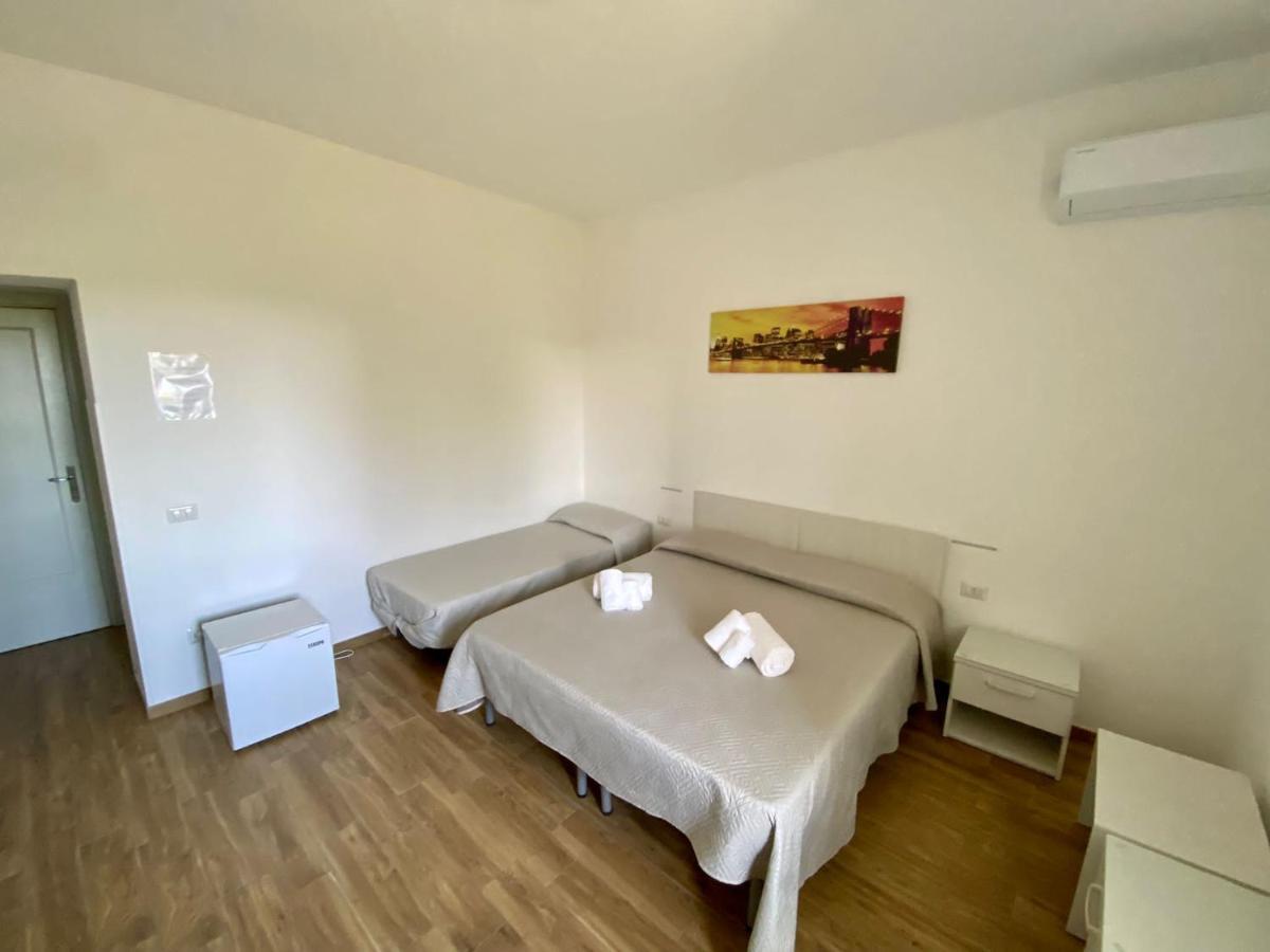 La Conchiglia Bed And Breakfast ซานนิโกลาอาร์เชลลา ภายนอก รูปภาพ